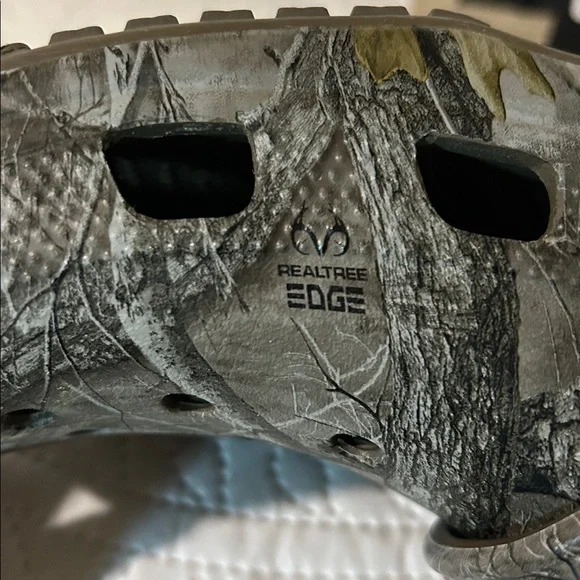Men’s CROCS “real tree” camo size: 12 - Picture 7 of 7